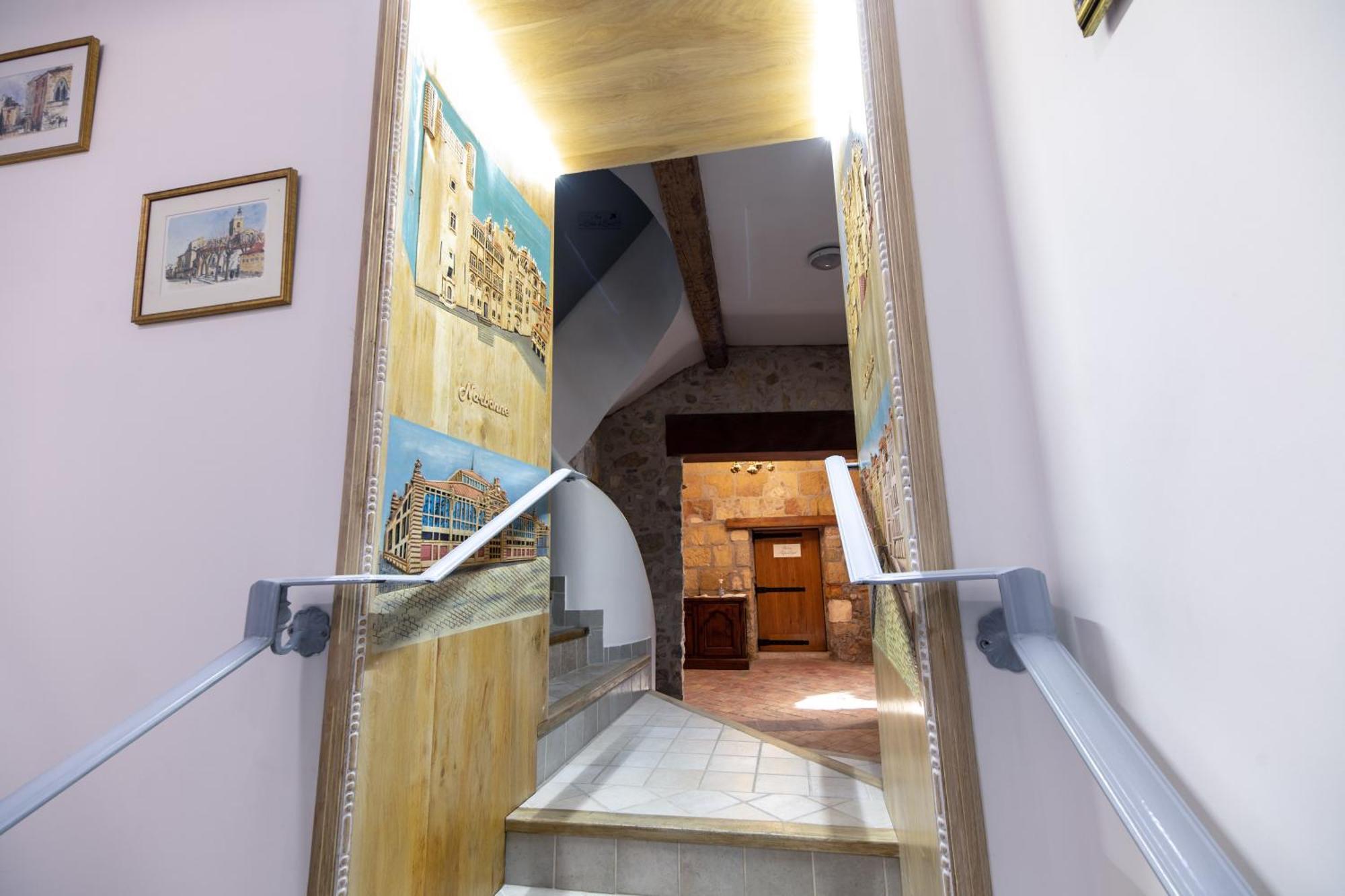 Appartement Du Cloitre 1Er Narbonne Kültér fotó